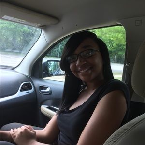 Meet your Posher, Anya